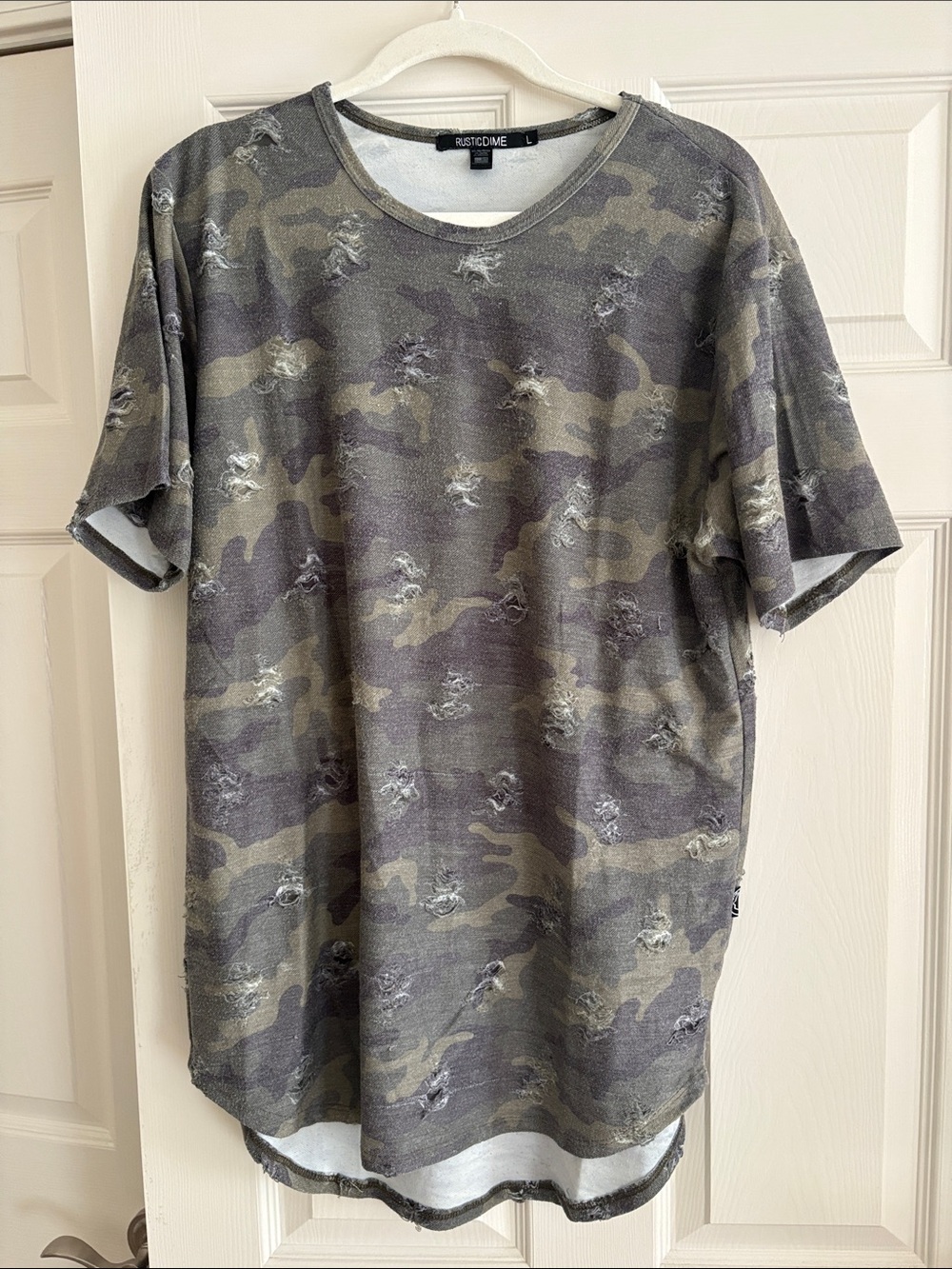 Distressed Camo Short Sleeve Tee - Gray